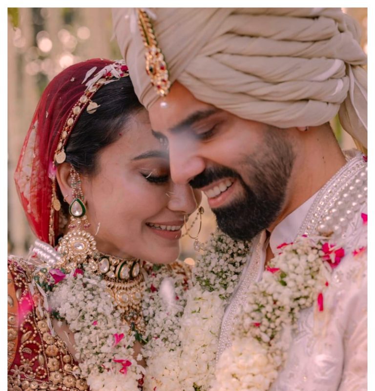 “Wedding Season Kicks Off: Celebrities Celebrate Love with Spectacular Ceremonies”