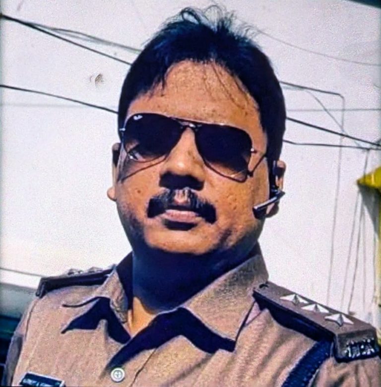 Narrow Escape: Ex-DSP Navneet Hembrom Secures BJP Candidacy in Jharkhand Race