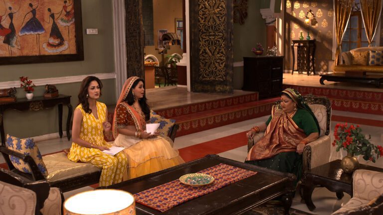 Hilarity Ensues in Bhabhiji Ghar Par Hai as Anita and Angoori Try to Teach Vibhuti and Tiwari a Lesson
