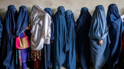 New Taliban Rule: Women Banned from Praying Aloud Together