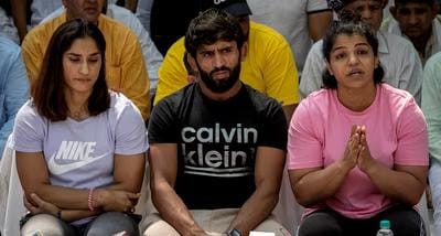 Sakshi Malik Alleges Babita Phogat Manipulated Wrestlers’ Protest for Political Ambition