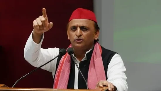 Election Commission Suspends Two Police Officers After Akhilesh Yadav’s Complaint of Voter Harassment