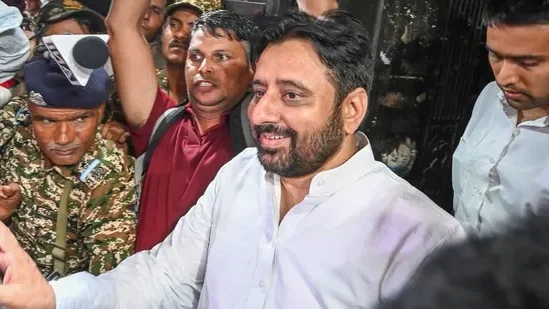 Delhi Court Orders Release of AAP MLA Amanatullah Khan in Waqf Board Case Due to Lack of Prosecution Sanction