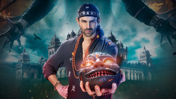 Bhool Bhulaiyaa 3 Review: Kartik Aaryan and Vidya Balan Shine in a Flawed Horror Comedy