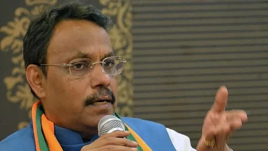 BJP Leader Vinod Tawde Rejects Cash-for-Vote Allegations: Calls for CCTV Verification