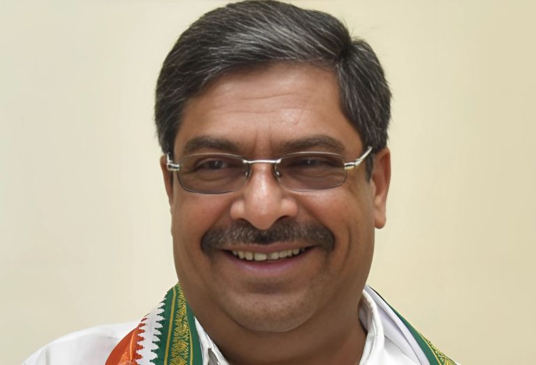 Siddaramaiah Under Fire: Congress Alleges BJP’s Misuse of ED and CBI for Political Gain