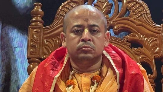 Bangladesh Freezes Bank Accounts of ISKCON Affiliates Amid Tensions Over Sedition Charges
