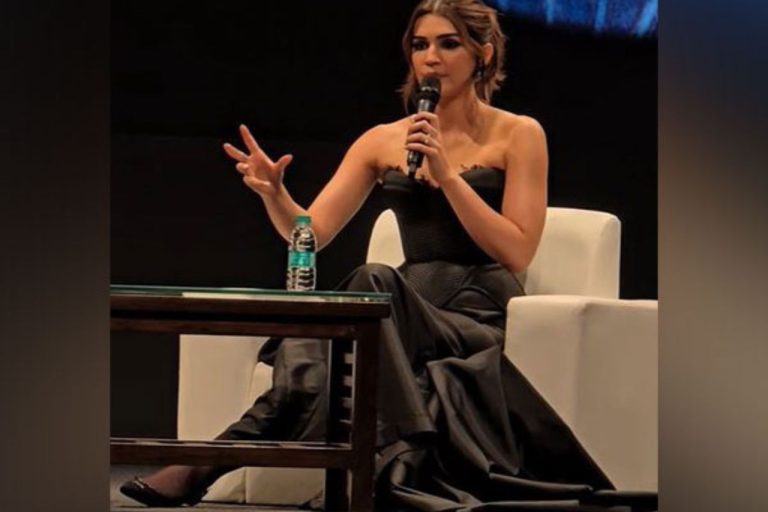 IFFI 2024: Kriti Sanon Reveals Aspirations for Diverse Roles, Including Superwoman and Negative Characters