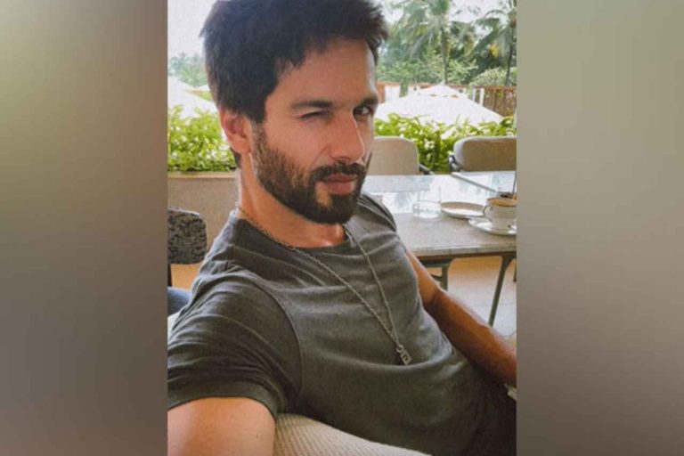 Shahid Kapoor Embraces Goa’s Charm with a Playful Selfie