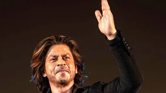 Shah Rukh Khan Receives Death Threat, Mumbai Police Registers Case Shah Rukh Khan Receives Death Threat, Mumbai Police Registers Case