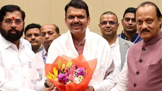 Devendra Fadnavis Assumes CM Role: Promises Stability and Growth in Maharashtra