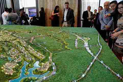 Indonesia Halts Trump Tourism Projects