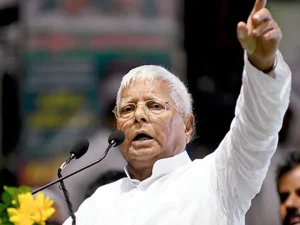 Lalu Yadav expels son Tej Pratap
