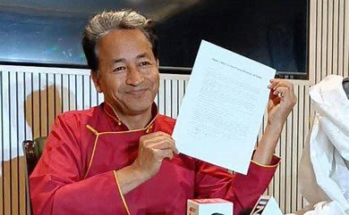 Sonam Wangchuk Warns: Next Maha Kumbh Could Be on Sand