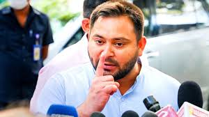 Tejashwi yadav criticizes nitish kumar