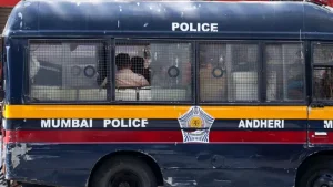 Mumbai cash robbery