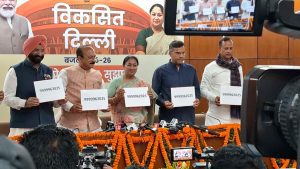 Delhi Seeks Centre Funding