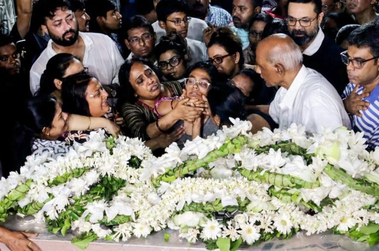 Kashmir Terror Attack 2025: How Pahalgam Massacre Shattered Bengali Tourists’ Kashmir Dream