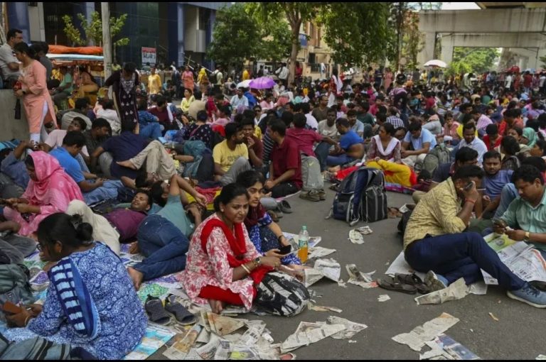 West Bengal Teachers Protest 2025: Supreme Court Verdict, SSC Panel Fallout, and Political Uproar