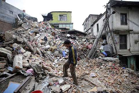 Earthquake Strikes Pakistan,  with 4 Powerful Tremors Felt in Jammu and Kashmir