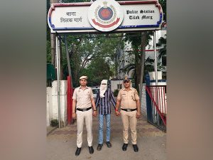 Delhi businessman shot
