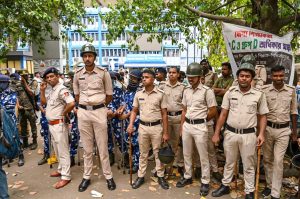 Jobless teachers protest outside bengal education