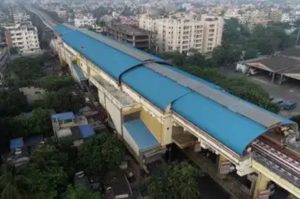 According to Metro Railway Kolkata, the new IIM-Calcutta station will be fully elevated and designed for seamless commuter access. The executing agency, Rail Vikas Nigam Limited (RVNL), confirmed the use of portal piers instead of traditional single piers to accommodate future linkages. Urban development policies supporting this project are aligned with the Ministry of Housing and Urban Affairs' metro expansion mission.