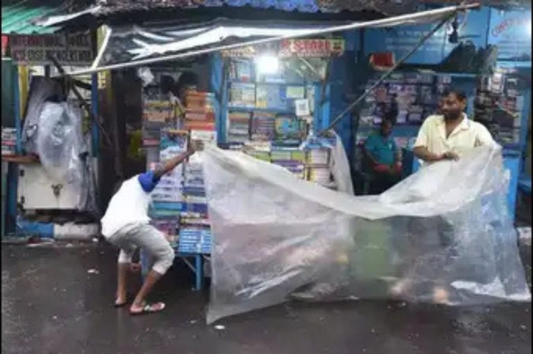 Boipara Braces for Unseasonal Rains: A 3,000‑Word Exposé on Kolkata’s Iconic Book Hub