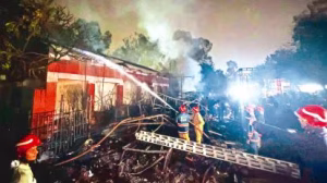 Delhi haat fire