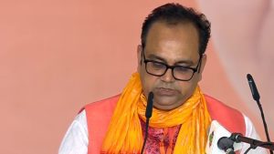 BJP seeks removal of AAP hoardings