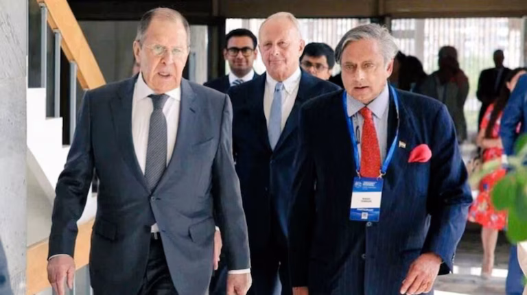 Tharoor Russia Visit Gains Massive Attention After High-Level Meeting with Lavrov