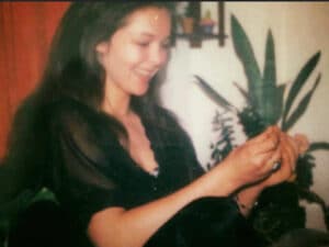 Debra Apostol