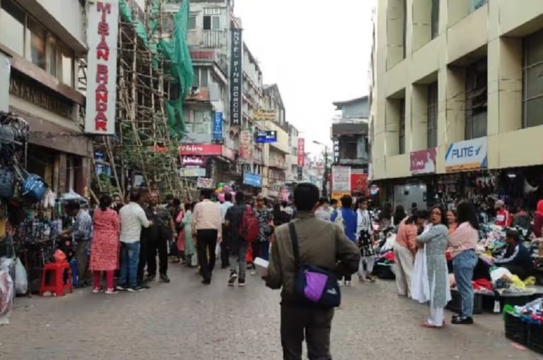 Shillong Police Bazar Hawkers to Be Relocated Under Court Supervision Shillong Police Bazar Hawkers to Be Relocated Under Court Supervision