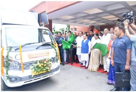 Hope and Healing: 1,400 Healthcare Heroes Appointed in Delhi as Ayushman Bharat Vans Roll Out for Universal Care