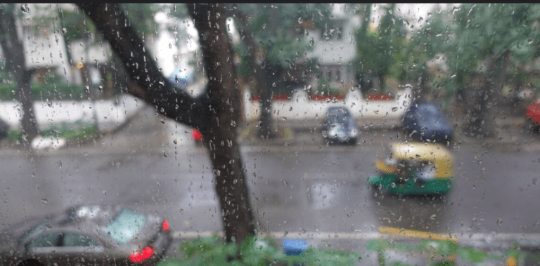 7 Critical Alerts as Bengaluru Weather Turns Unpredictable with Yellow Warning and Disruptive Rains 7 Critical Alerts as Bengaluru Weather Turns Unpredictable with Yellow Warning and Disruptive Rains