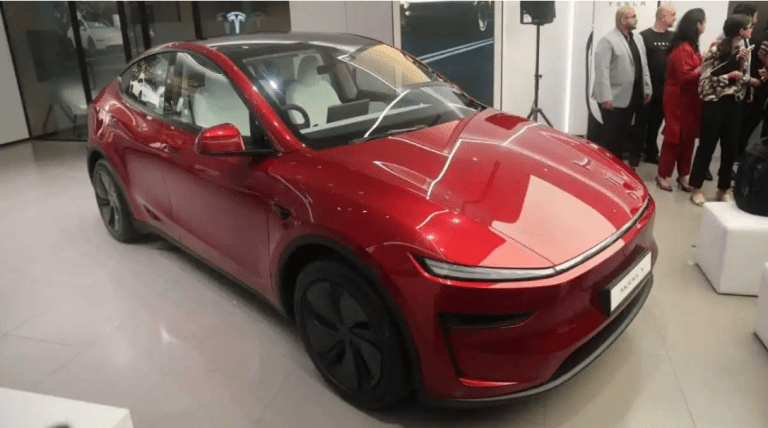 Tesla Model Y Bookings Begin in India Amid Buzz and Excitement, Deliveries from September 2025 Tesla Model Y Bookings Begin in India Amid Buzz and Excitement, Deliveries from September 2025