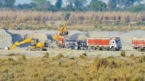 Delhi CM Writes to Yogi Against Sand Mining