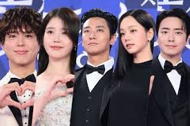 Awards 2025 Full Winners Unveiled: IU, Ju Ji Hoon, TXT’s Yeonjun Lead the Night