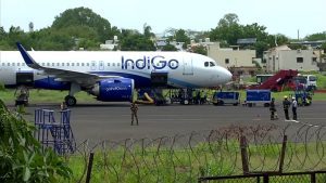 Indigo Flight Emergency Landing Mumbai