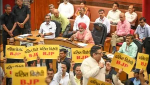 MCD House Uproar