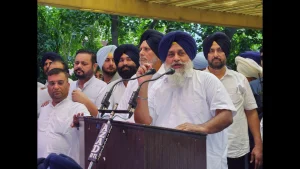 SAD president Sukhbir Singh Badal addressing a gat 1754337908848