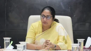 CM Rekha Gupta Slapped