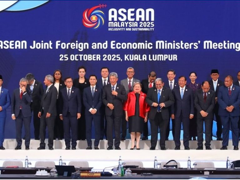 Modi ASEAN Summit: Critical Diplomatic Shift Amid US-India Trade Tensions