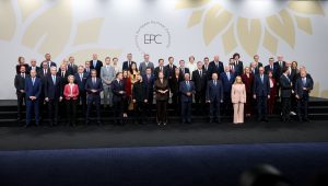 51759488 f17e 411f 9f74 fe34071e9519