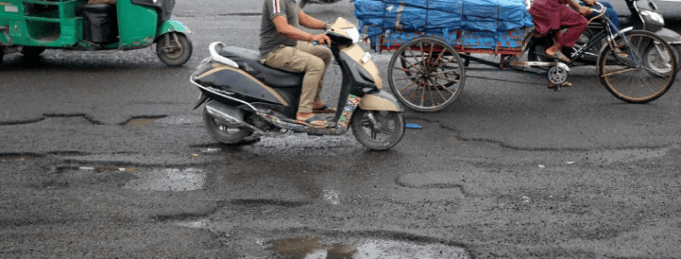 Tragic Loss: 26-Year-Old Woman Dies on Bengaluru’s Broken Roads, Sparking Public Outrage