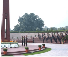 Indian Army Observes 79th Infantry Day with Solemn Tribute at National War Memorial