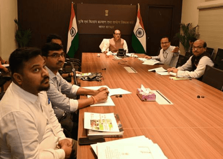 Rs 38,000 Crore Fertiliser Subsidy; Reviews Strong Agriculture Progress