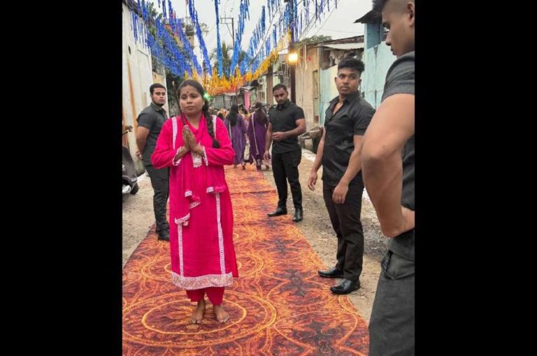 Penance and Puja with Bouncers: BJP’s Civic Face Raises Brows at Riverbank