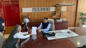 arjun modhwadia resigns from congress 041234858 16x9 0
