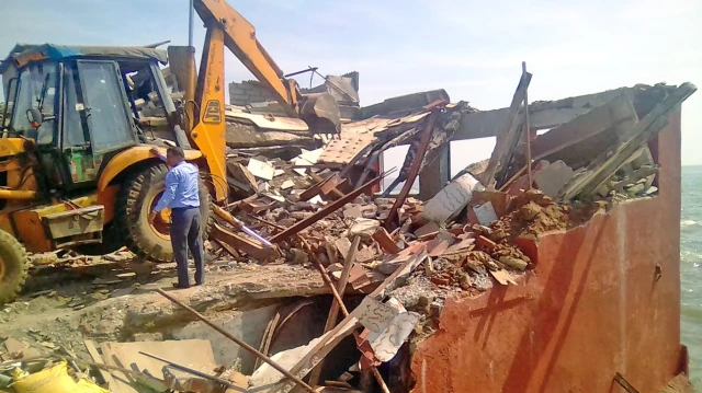 Popular Restaurant Demolished: Rs 300 Crore Land Taken Over by Officials in Chennai